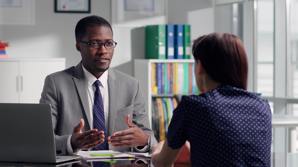 How to Answer “Why Should We Hire You?” And Why Some Bankers Get It Wrong 